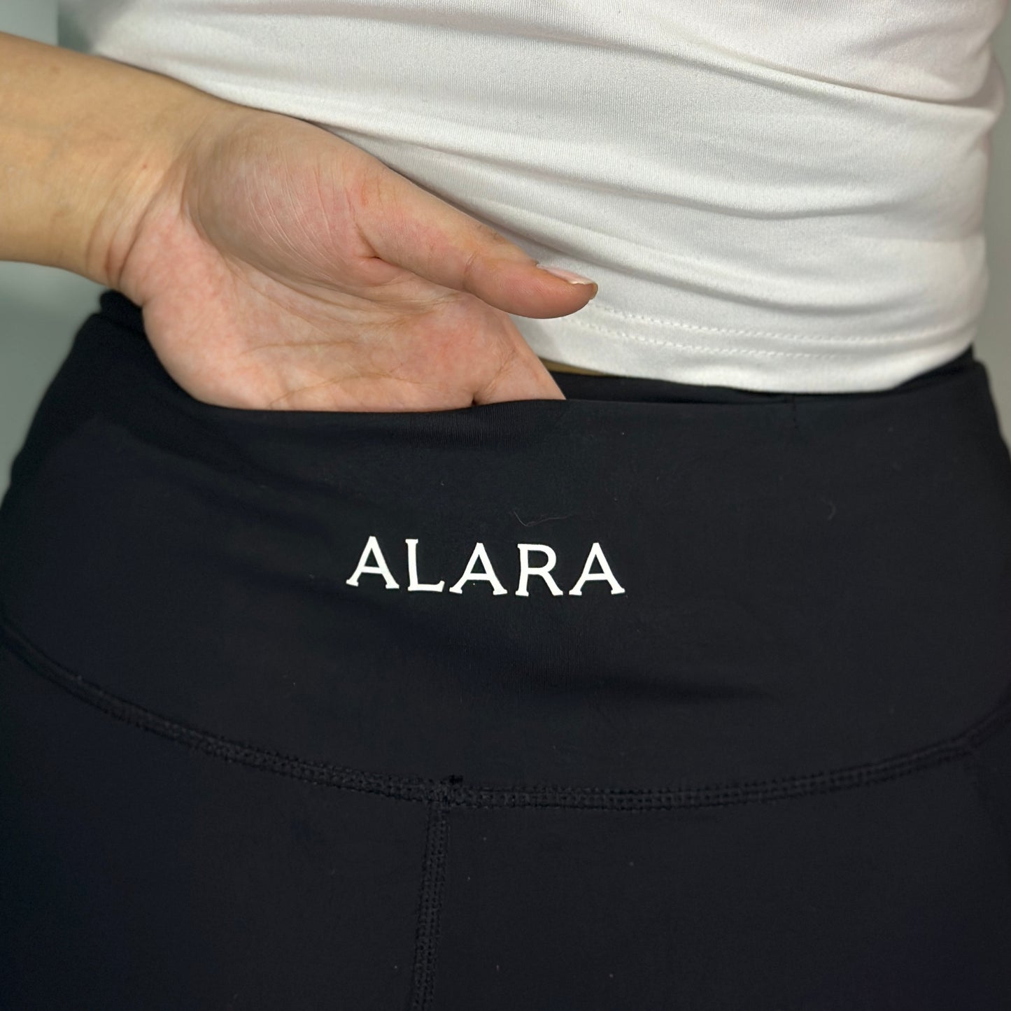 Signature Alara Leggings